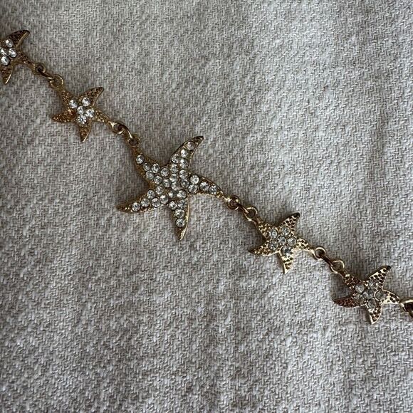 Resin Starfish Pendant with Earring Sets and Bracelet - Picture 8 of 11